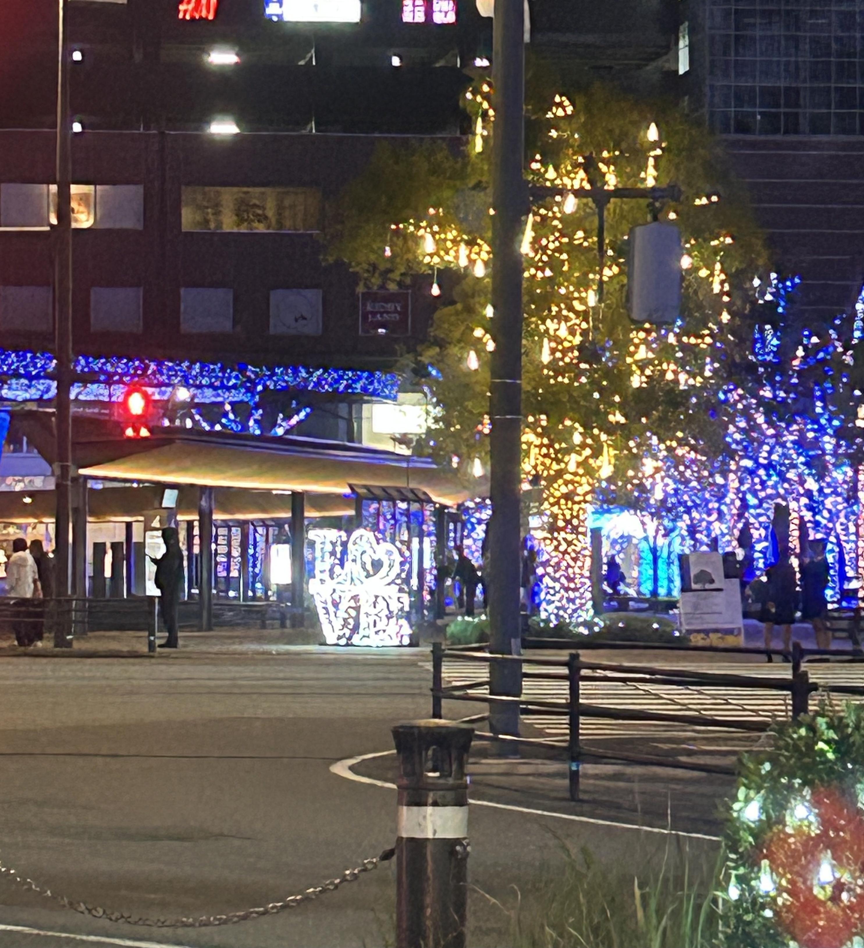 アルファ　店長