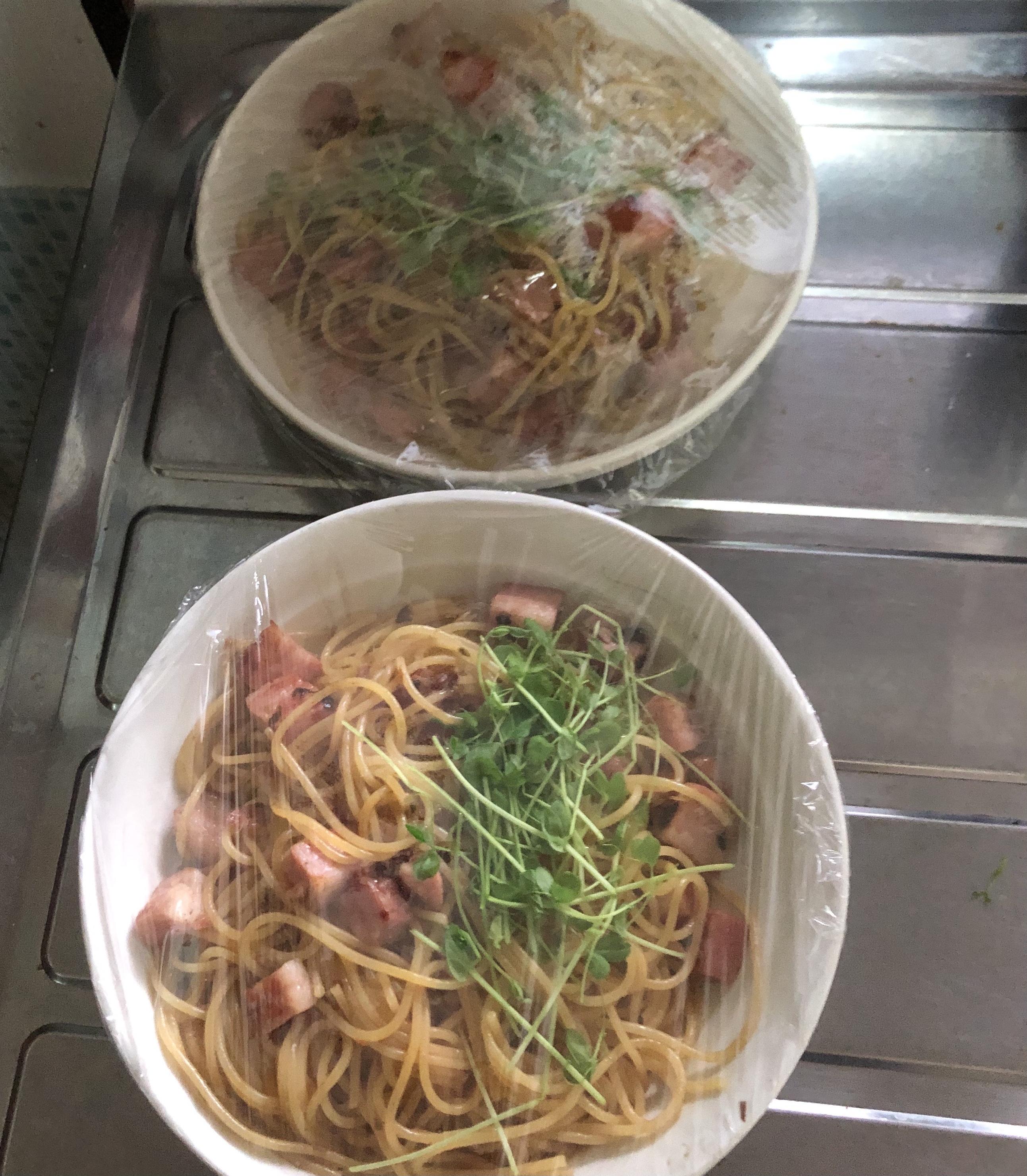 アルファ　店長