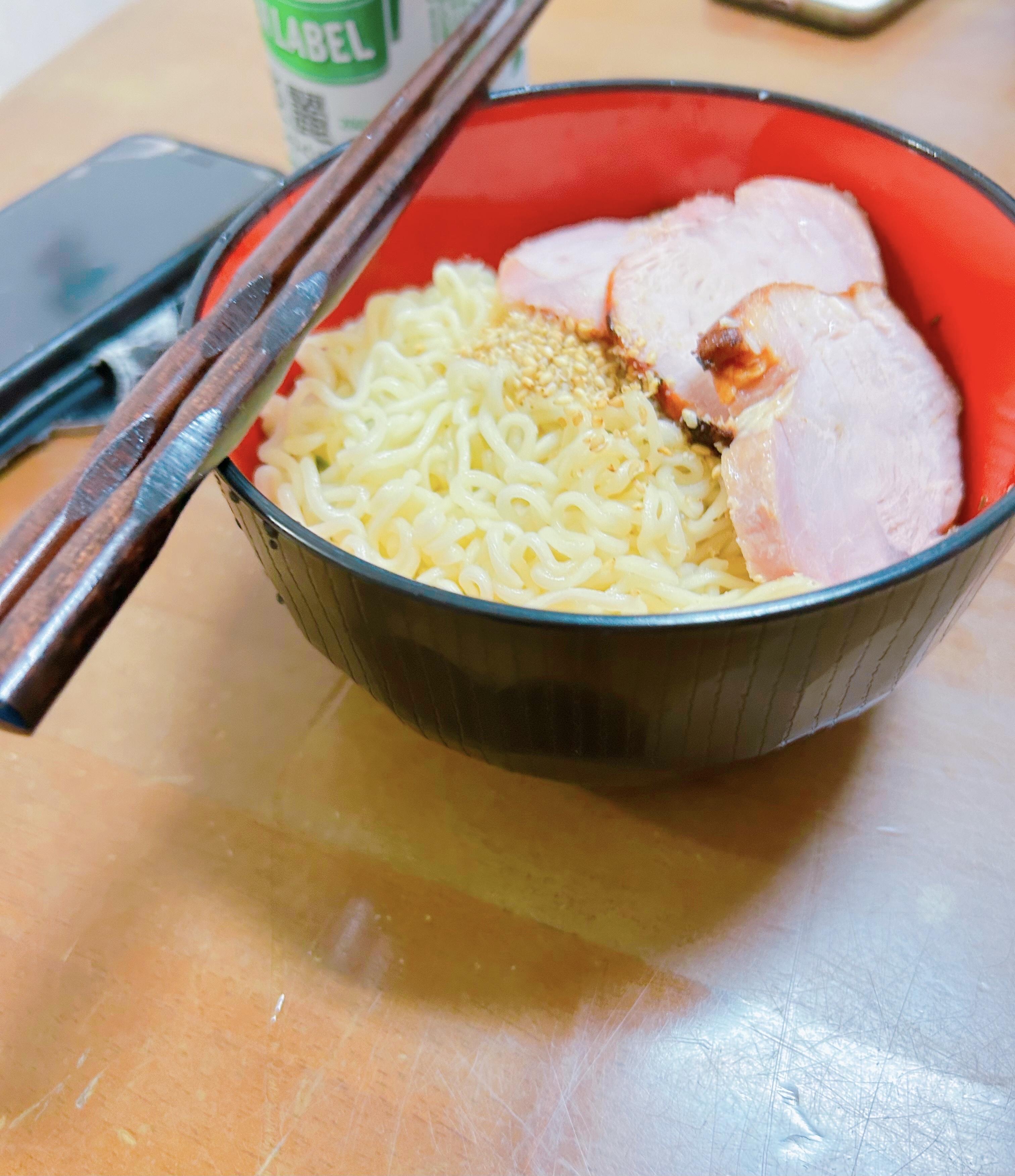 アルファ　店長