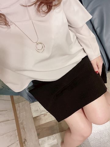 美妻セレクション(デリヘル) はな(体験入店中！)