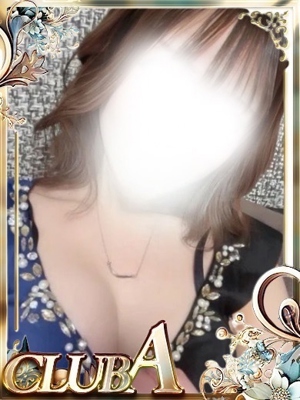 ティアラ♡衝撃的な美女プロフィール写真