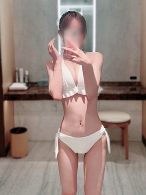 あいみ【驚異の新人現役18歳】プロフィール写真