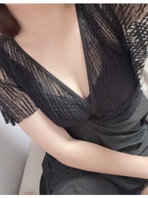 にこ☆距離ゼロ系ピュア女子プロフィール写真