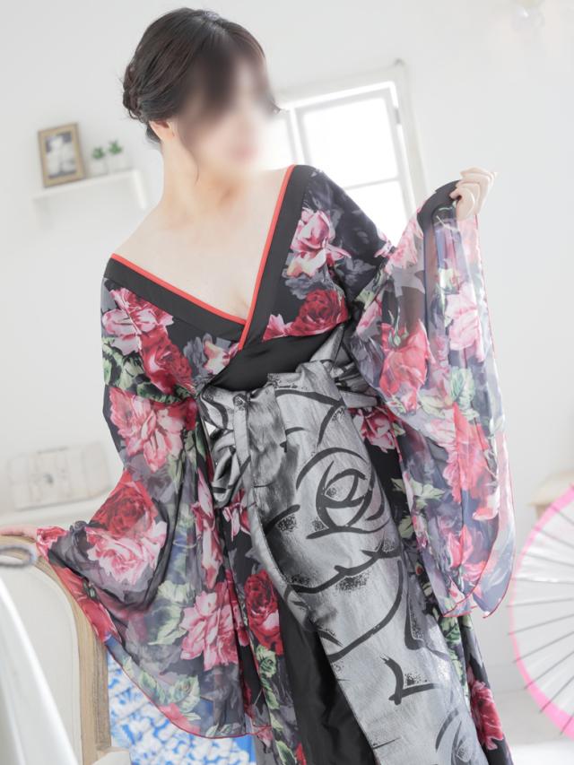 藤井さゆりプロフィール写真