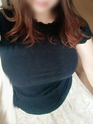 ここだけの話！美人でえろいお姉さんと遊べるお店　ゆうか【マダム】