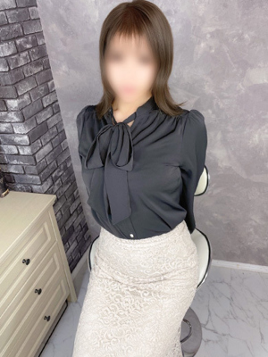 華山ななかプロフィール写真